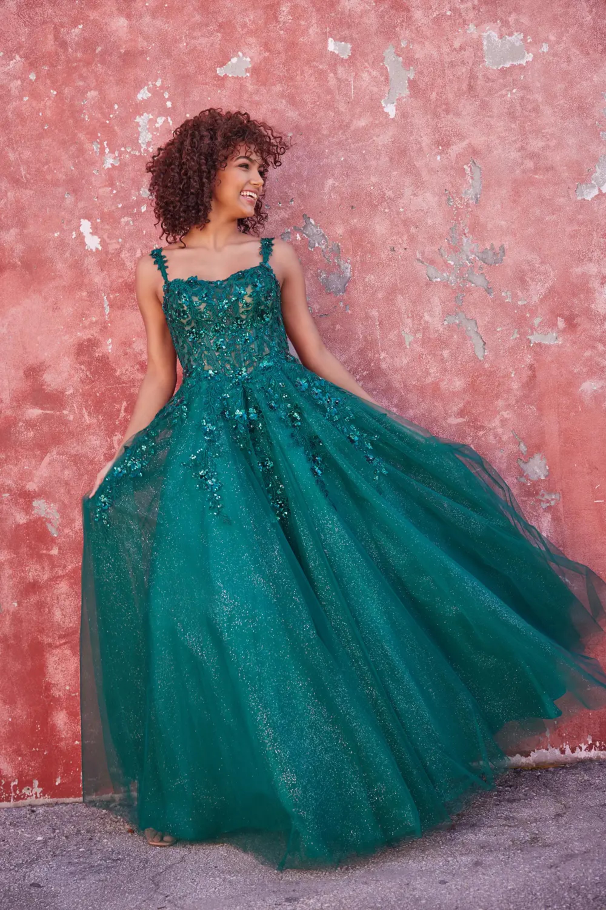 Full size EW35123 #$0 default Emerald picture