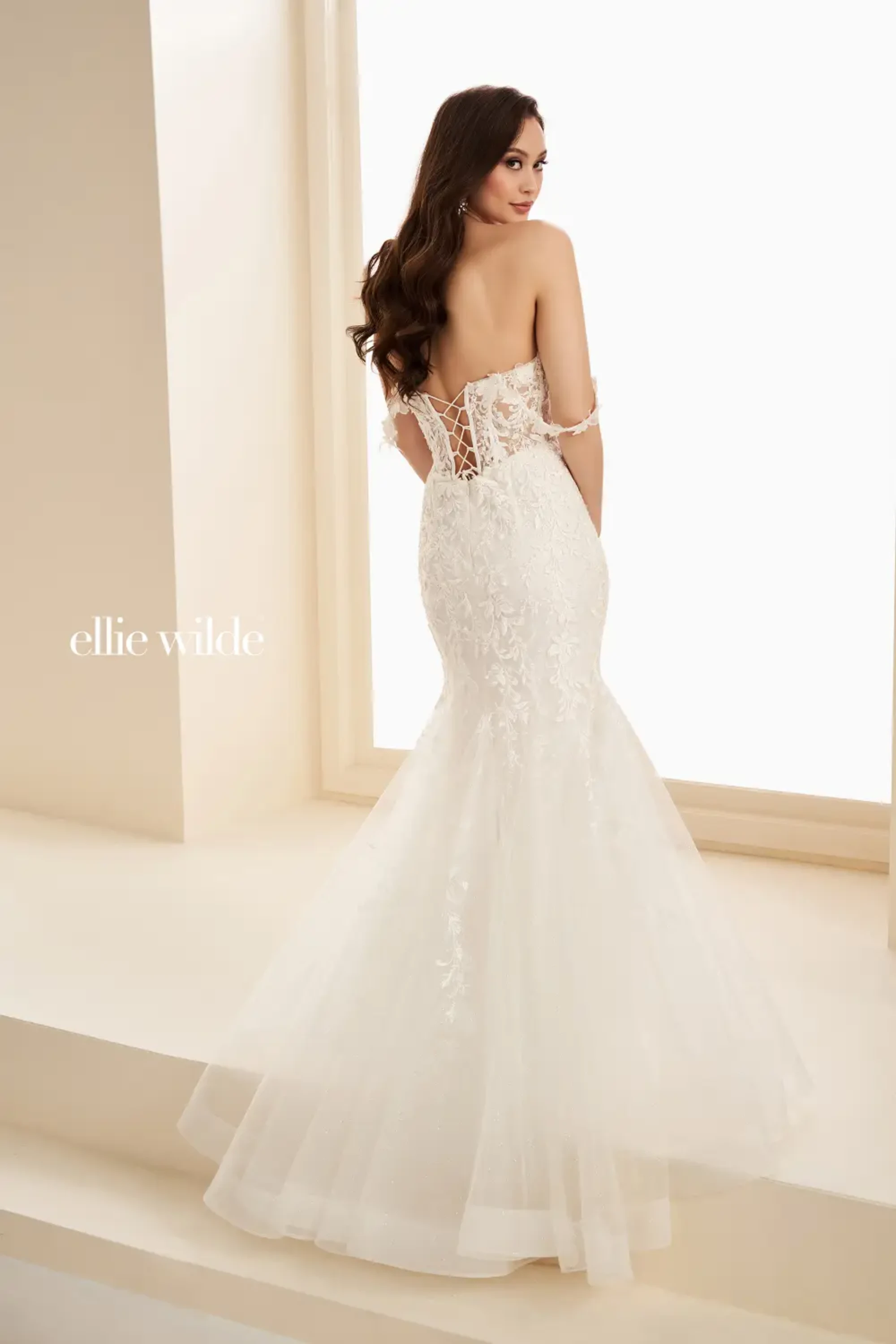 Full size EW36053 Corset-Structured Glamour with a Glittering Finish #8 Ivory picture