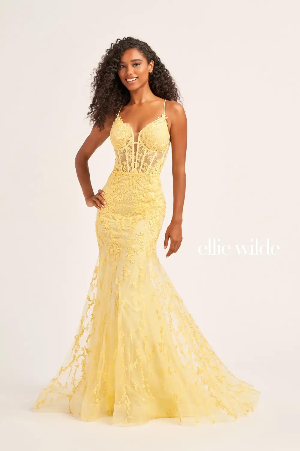 Yellow Lace Applique Prom Dresses Plunging V-Neck Evening Dress FD3204 –  Viniodress