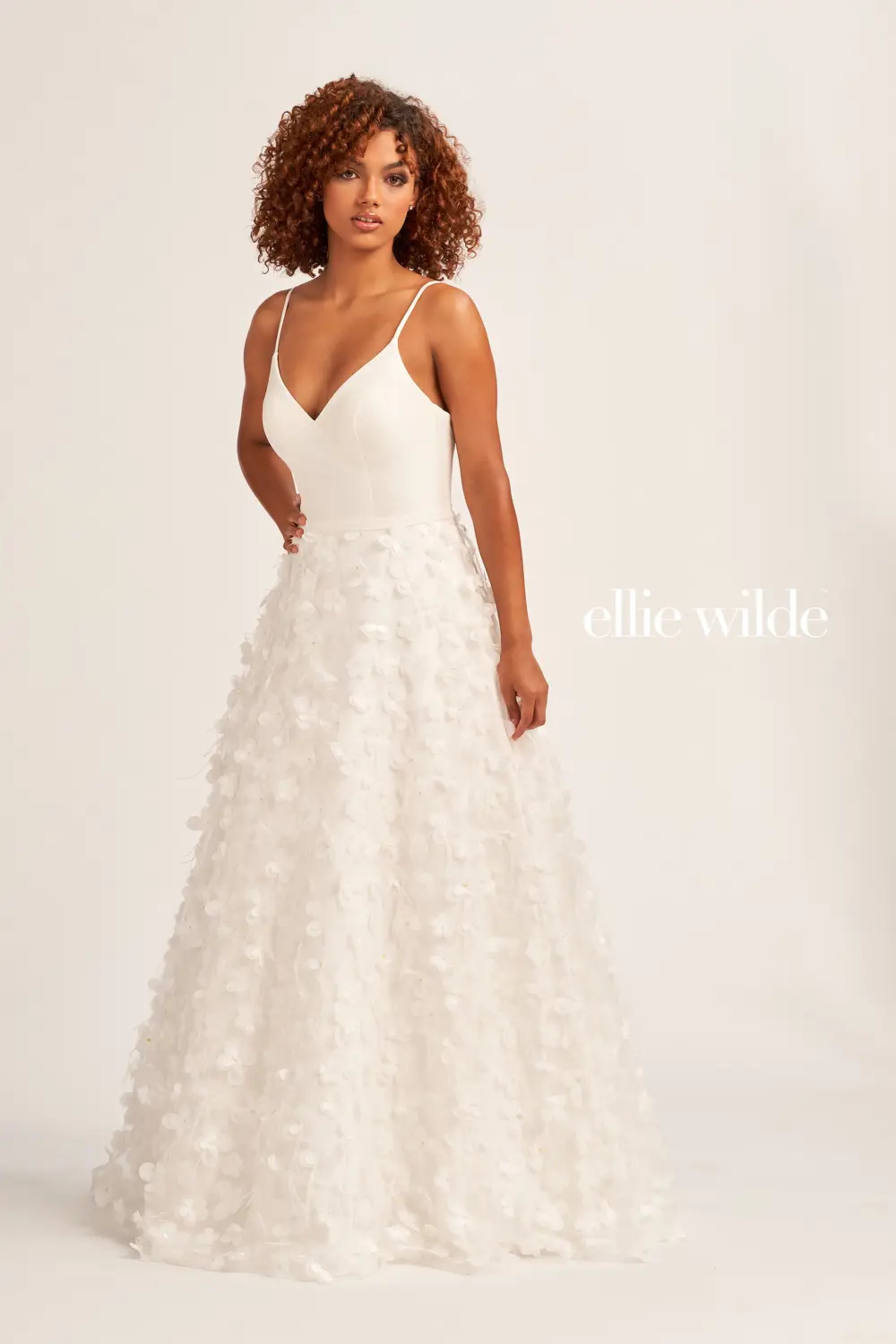 Full size EW35037 #$3 White picture